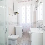 Ciupi Apartment *
