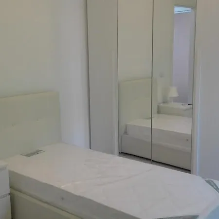 Apartment Ciupi Rome